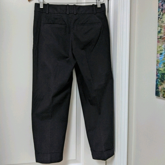 Ann Taylor black cropped pant - Picture 3 of 5